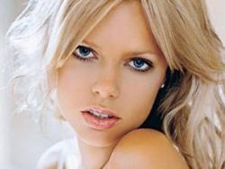 Blond vlasy mají pozitivní dopad na sebevědomí