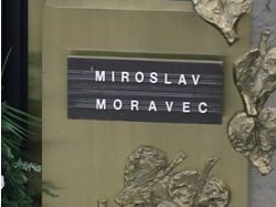 S Miroslavem Moravcem se rozloučila stovka lidí, herci vzpomínali na jeho talent