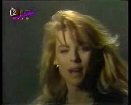 Iveta Bartošová: Láska je zákon