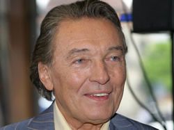 Karel Gott: „Očekávám další útoky na mou osobu!“