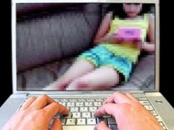 Dětská pornografie