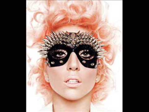 Lady Gaga ft. Beyoncé: Telephone