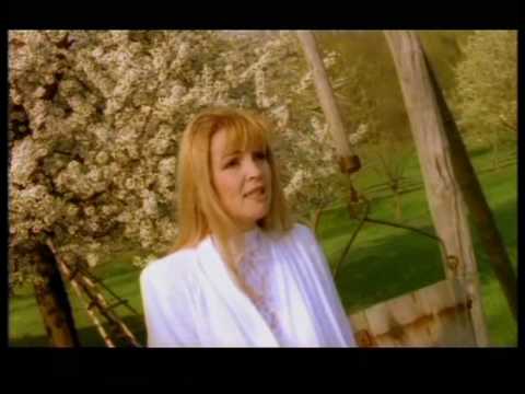 Věra Martinová: Z knihy vázané ovčí kůží