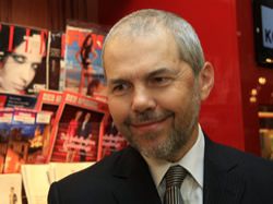Pořád jsem nejistý moderátor, přiznává Marek Eben
