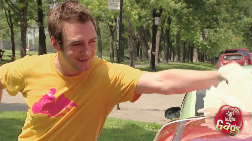 Ukrást auto před kamerou?
