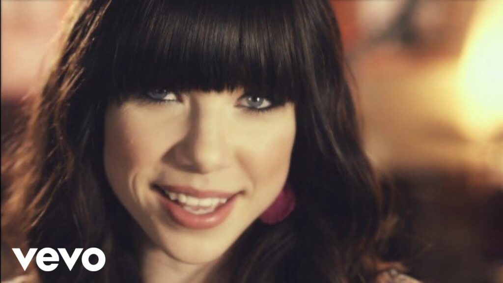 Carly Rae Jepsen – Call Me Maybe
